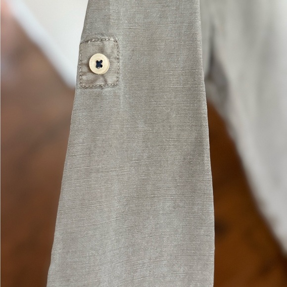 Tommy Bahama Men's Casual Tan Button Down Shirt - Picture 5 of 11